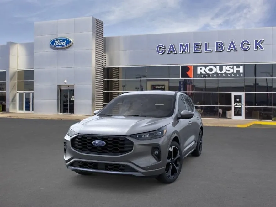 2024 Ford Escape ST-Line Elite photo 1