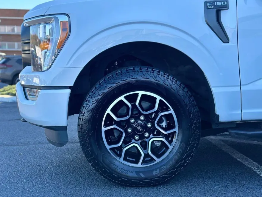 2022 Ford F-150 XLT photo 1