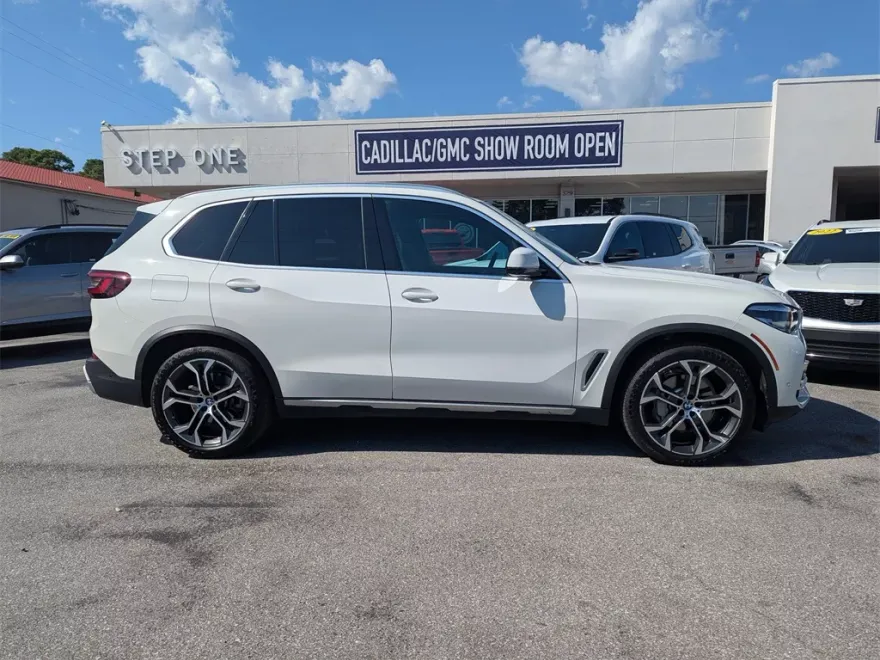2021 Bmw X5 sDrive40i photo 1