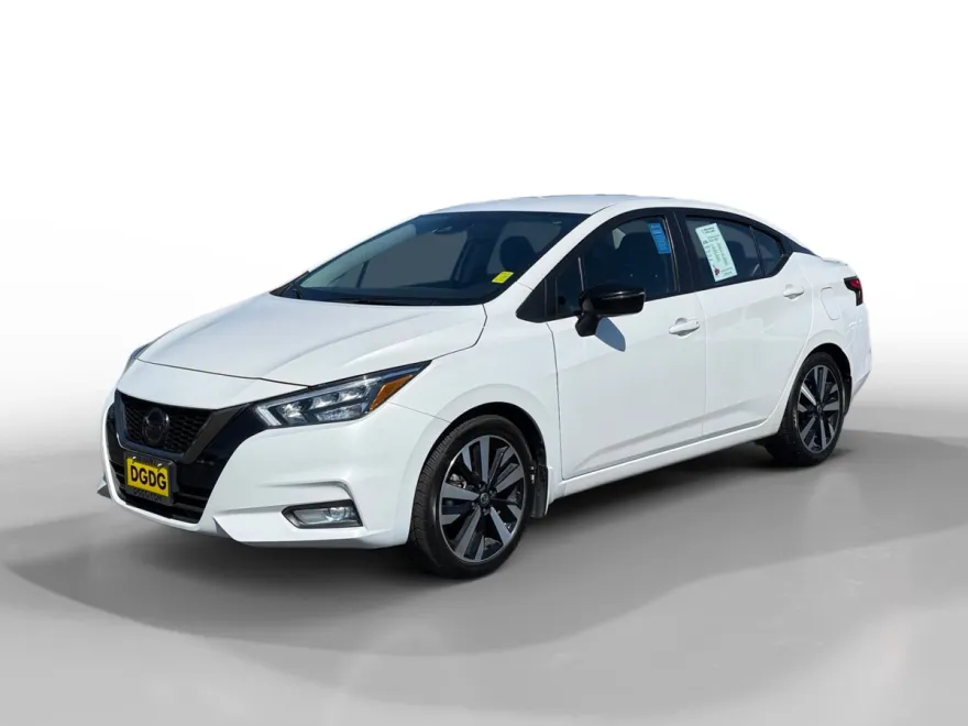 2021 Nissan Versa 1.6 SR photo 1