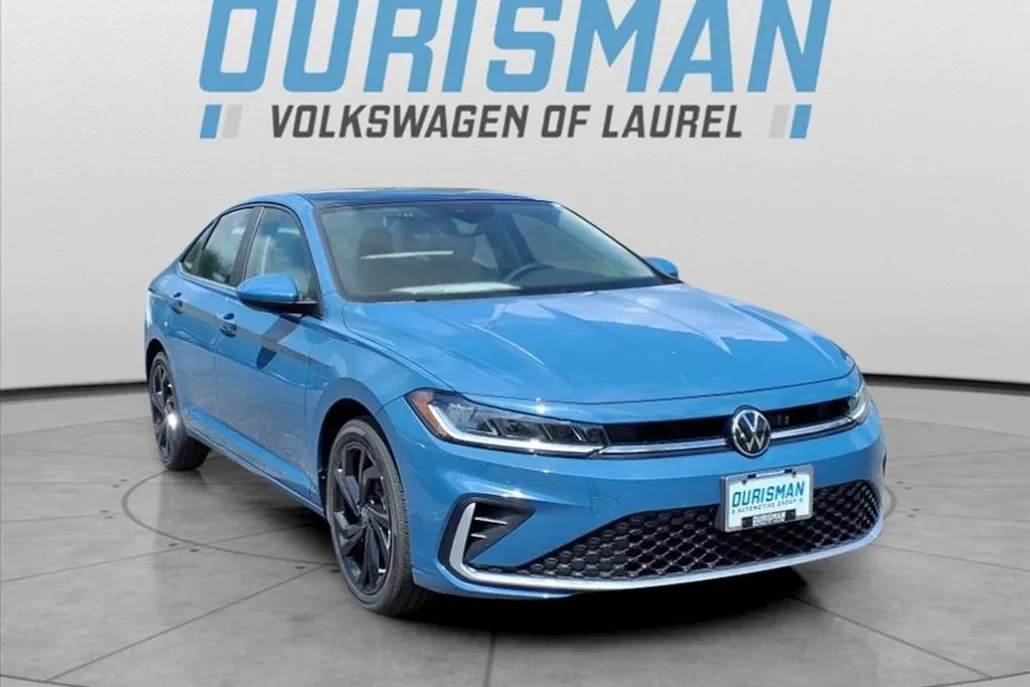 2025 Volkswagen Jetta 1.5T SE photo 1