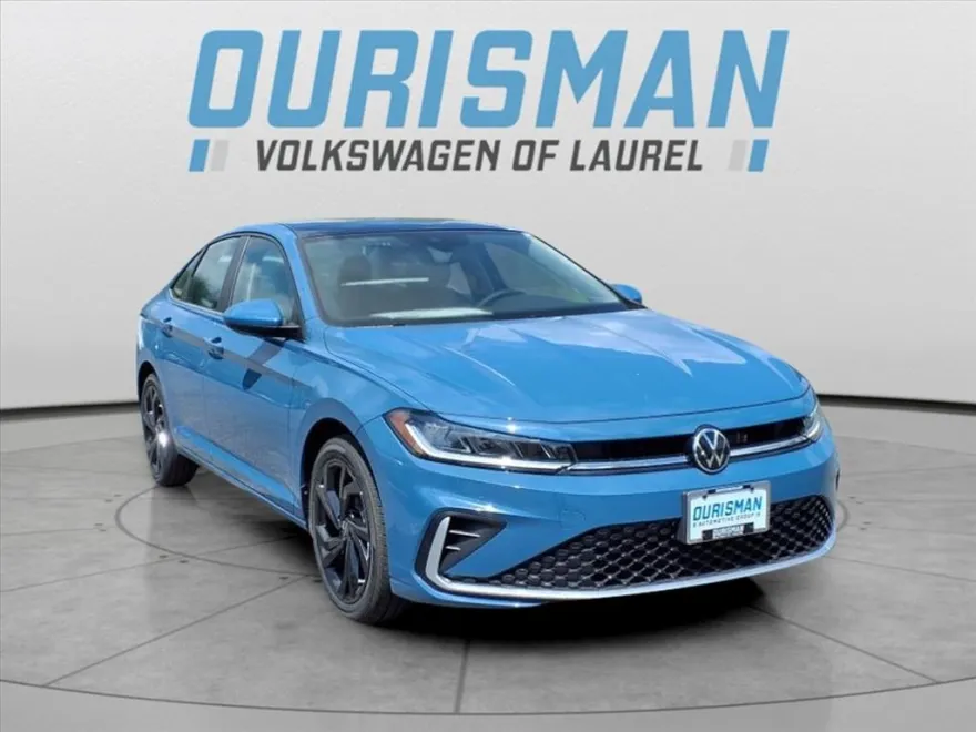 2025 Volkswagen Jetta 1.5T SE photo 1