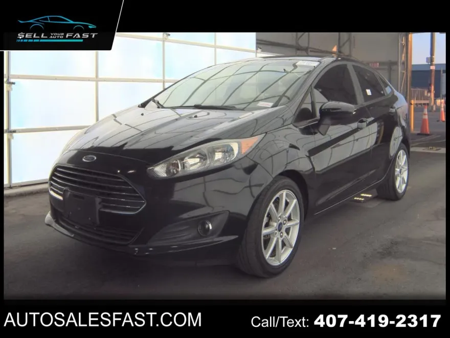 2019 Ford Fiesta SE photo 1