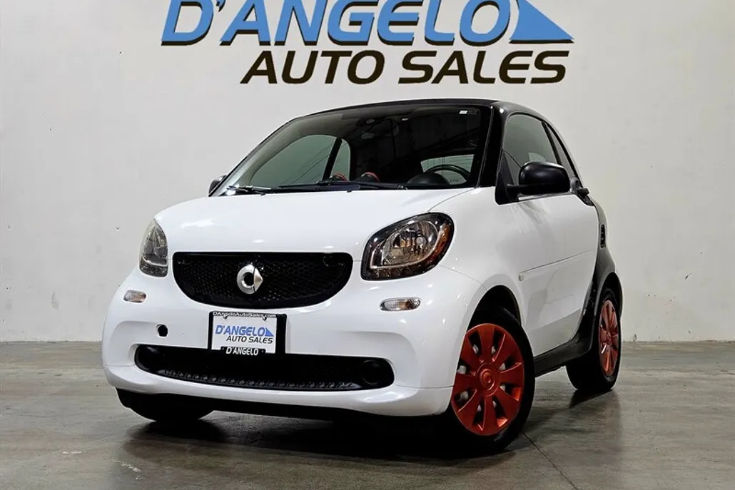 2017 Smart Fortwo photo 1