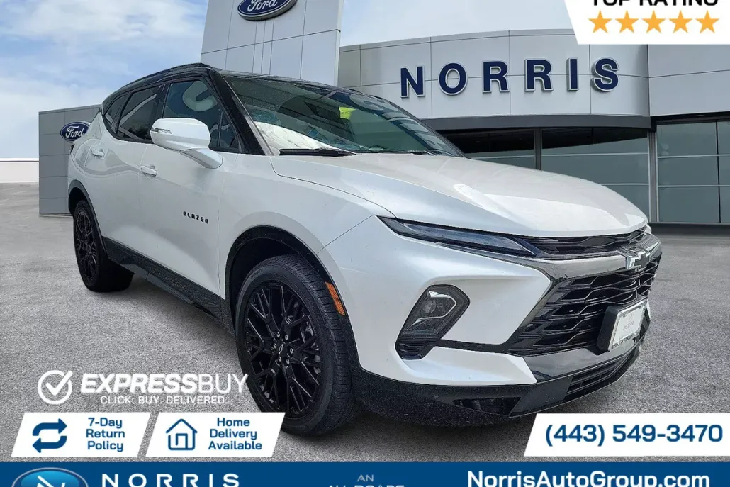 2023 Chevrolet Blazer RS photo 1