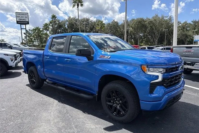 2026 Chevrolet Silverado 1500 RST photo 1