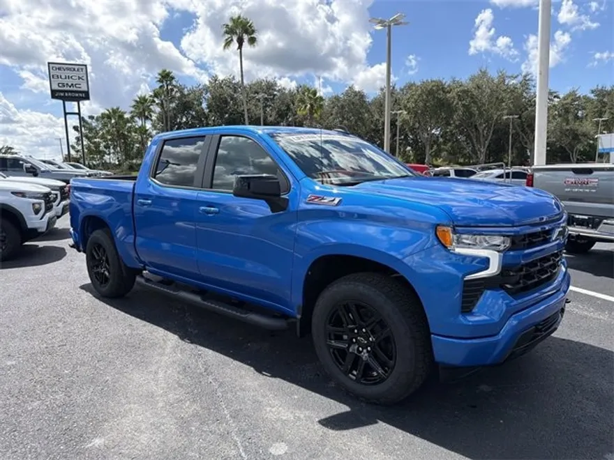 2026 Chevrolet Silverado 1500 RST photo 1