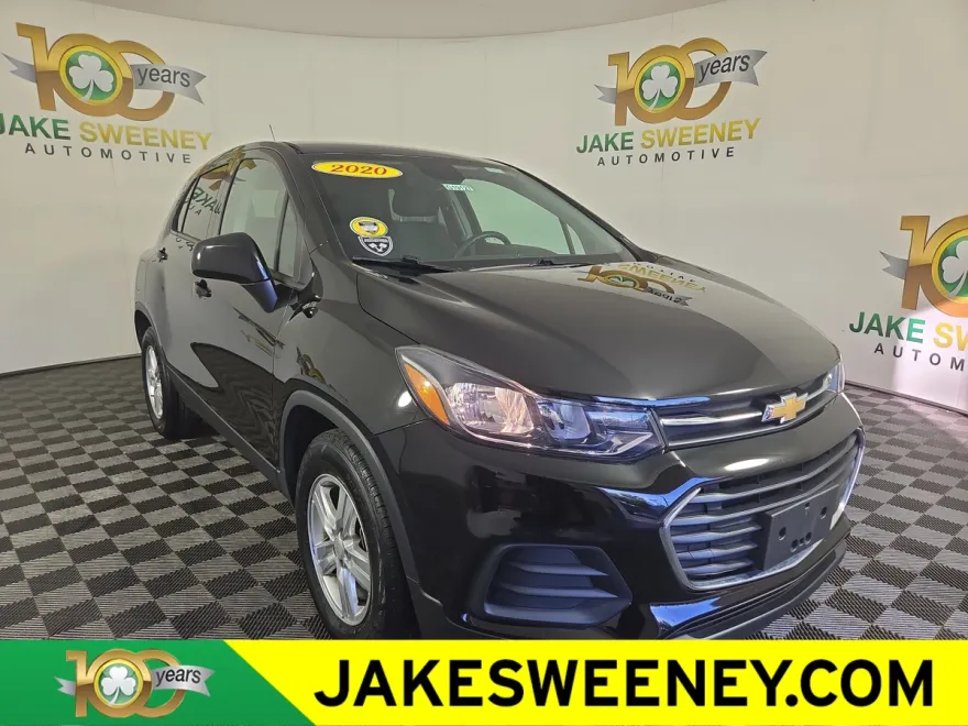 2020 Chevrolet Trax LS photo 1
