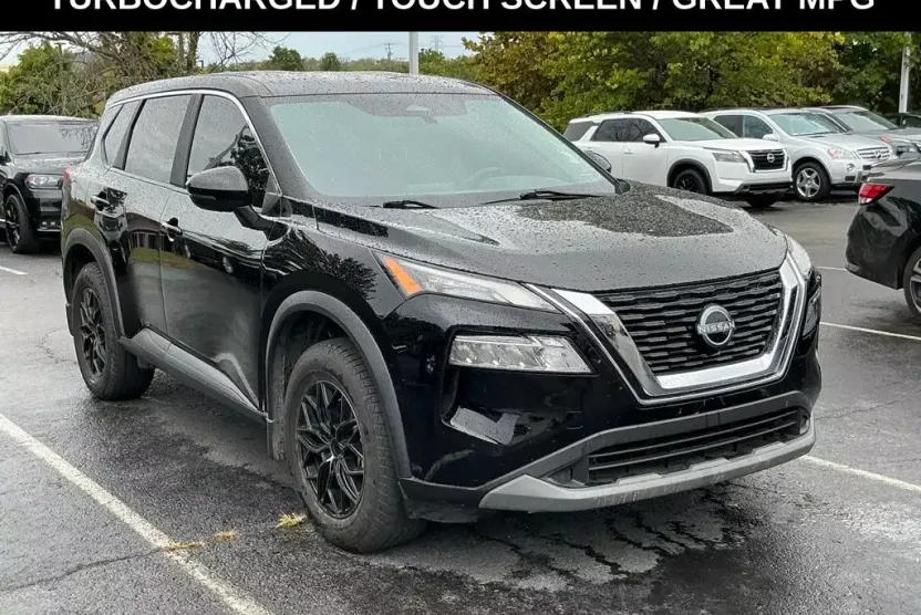 2023 Nissan Rogue SV photo 1