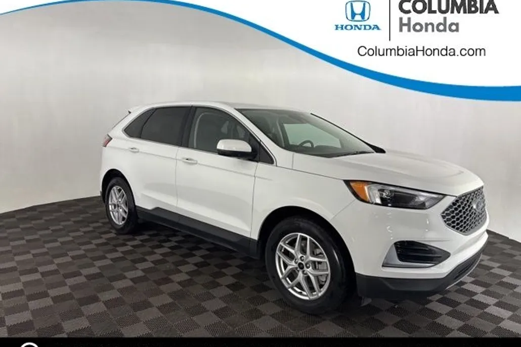 2024 Ford Edge SEL photo 1