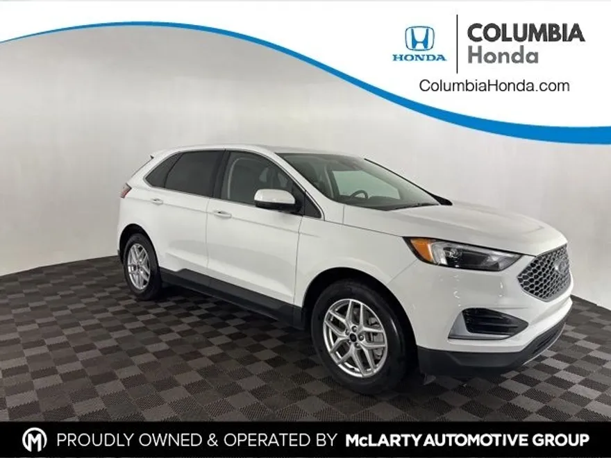 2024 Ford Edge SEL photo 1