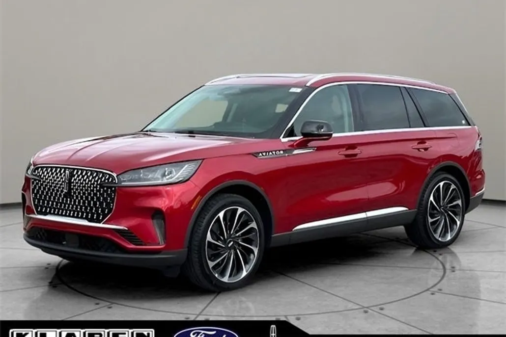 2025 Lincoln Aviator Reserve photo 1