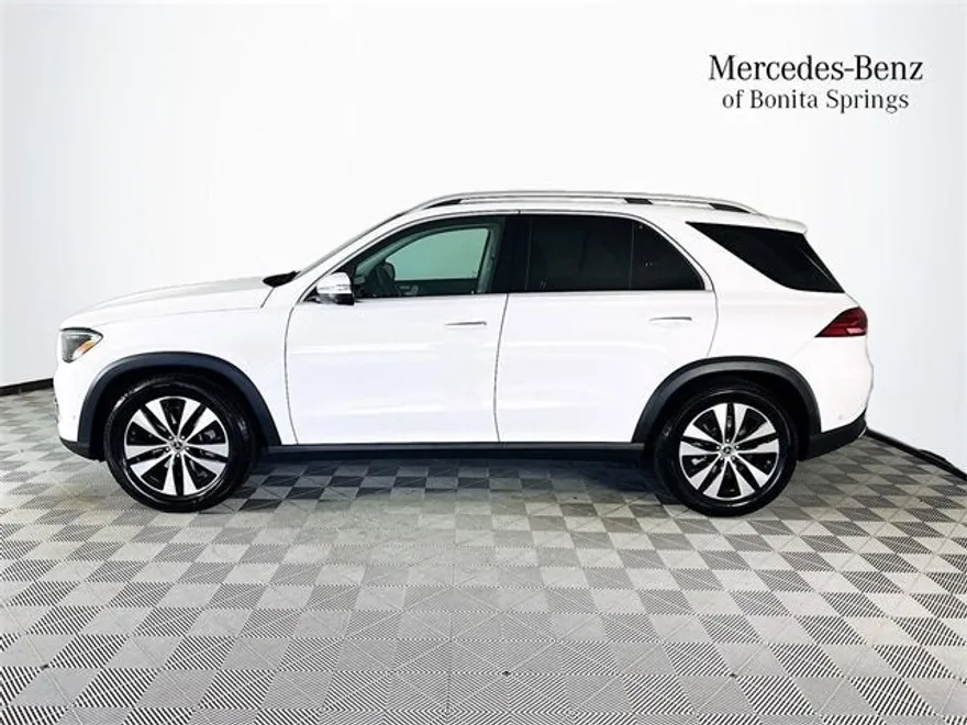 2025 Mercedes Benz GLE 350 4MATIC photo 1