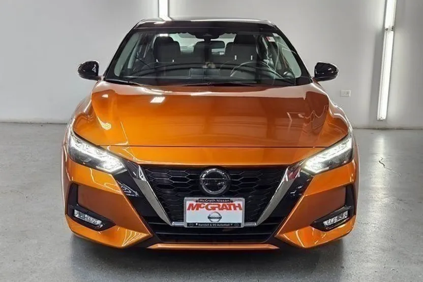 2023 Nissan Sentra SR photo 1