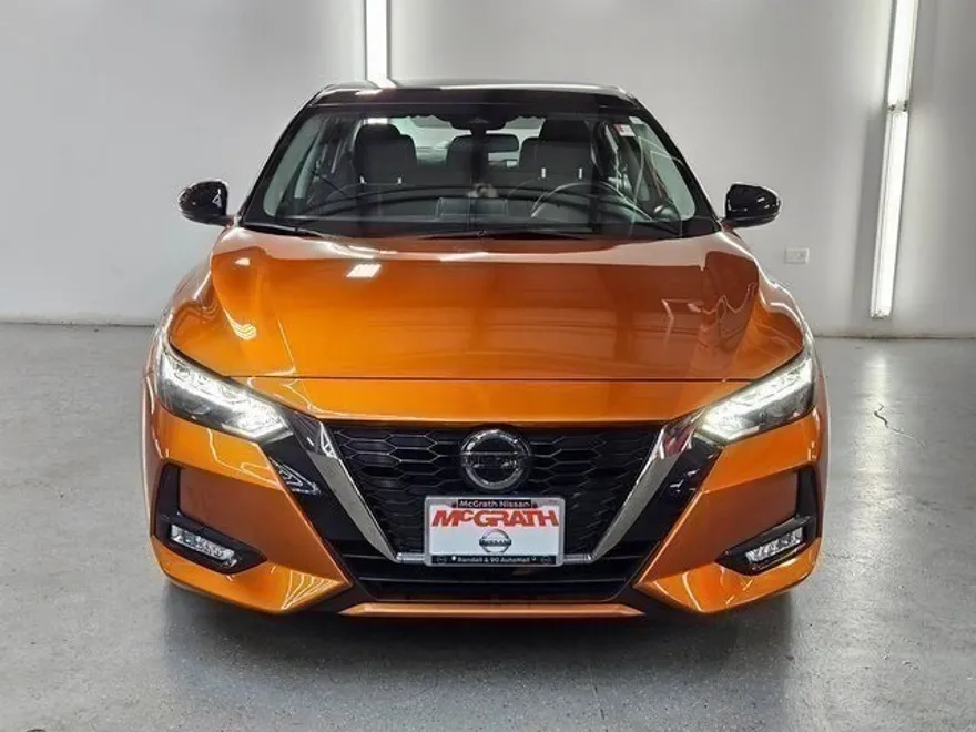 2023 Nissan Sentra SR photo 1