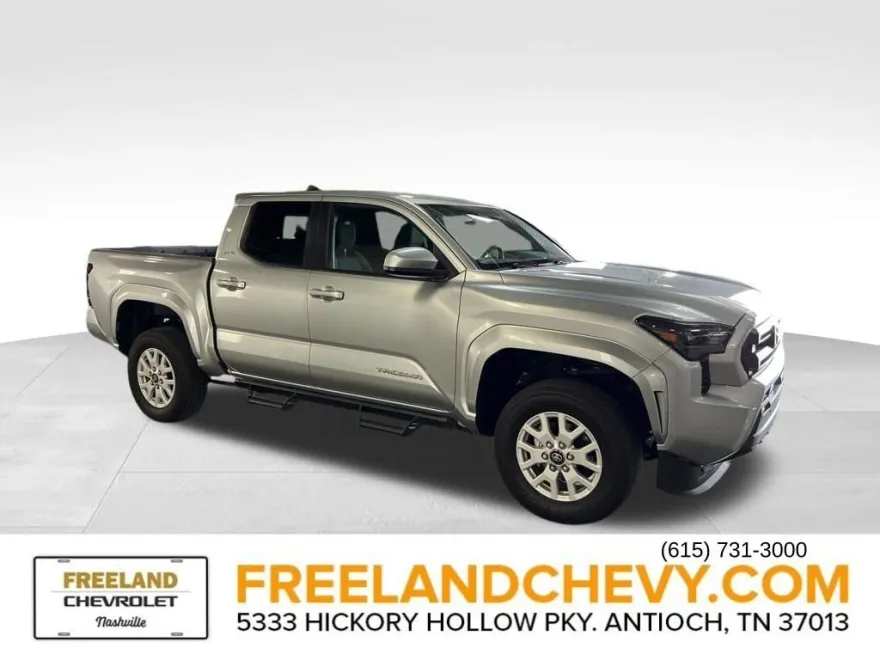 2024 Toyota Tacoma SR5 photo 1