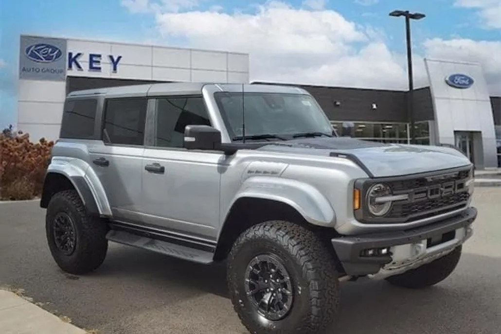 2024 Ford Bronco Raptor photo 1