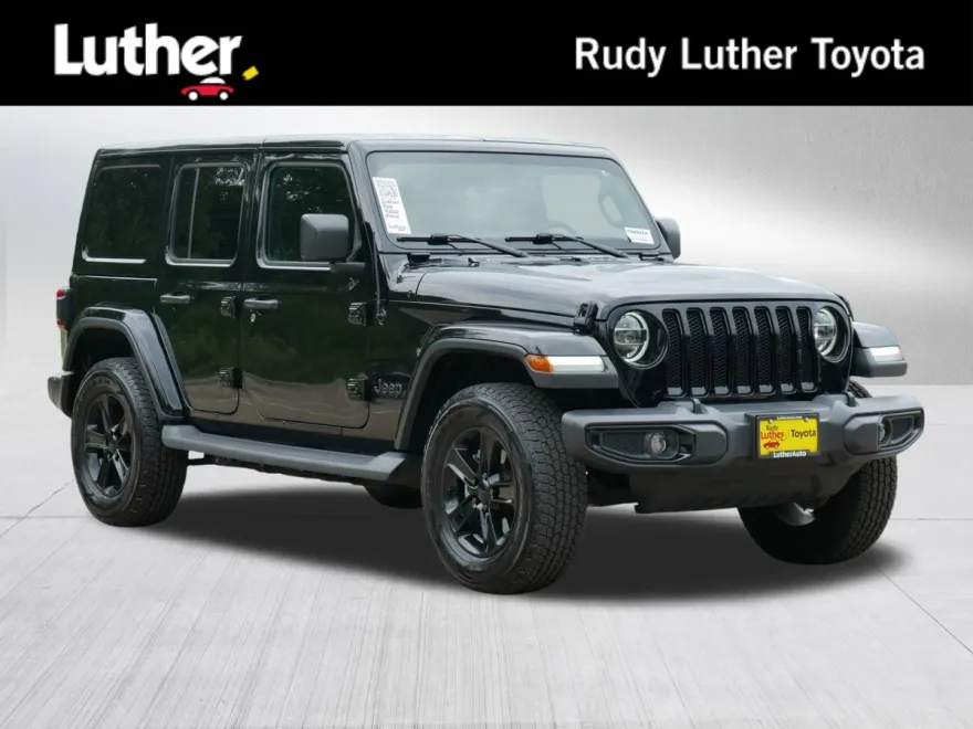 2020 Jeep Wrangler Unlimited Sahara Altitude photo 1