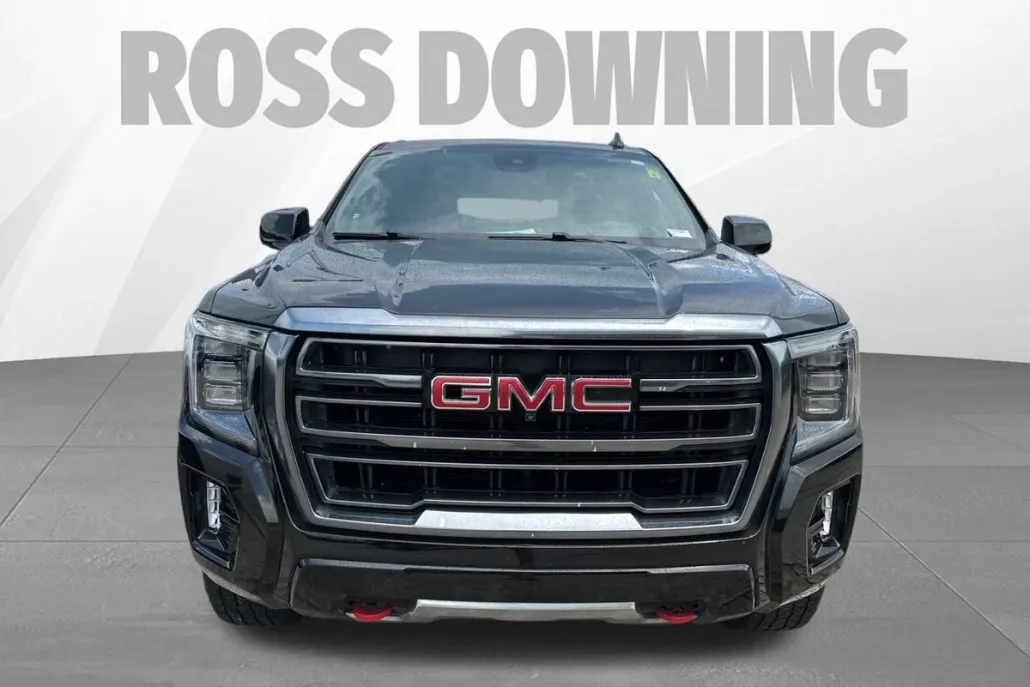 2023 Gmc Yukon AT4 photo 1
