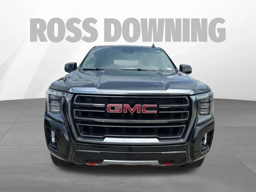 2023 Gmc Yukon AT4 photo 1