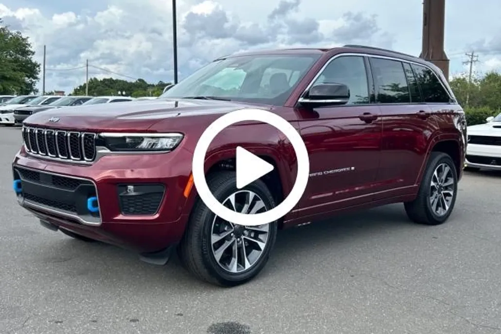 2024 Jeep Grand Cherokee Overland 4xe photo 1