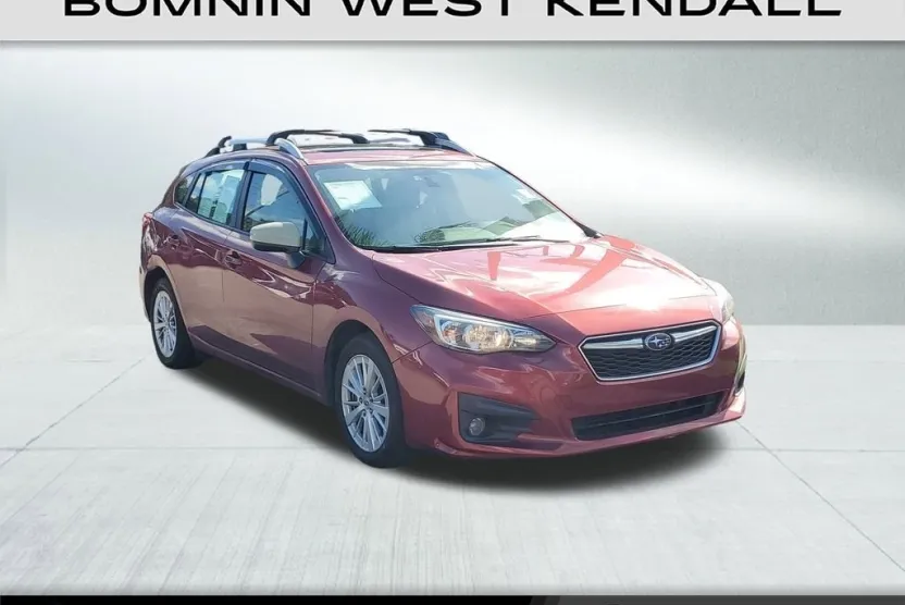 2018 Subaru Impreza Premium photo 1