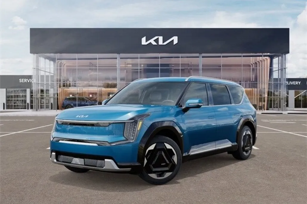 2026 Kia EV9 Land photo 1
