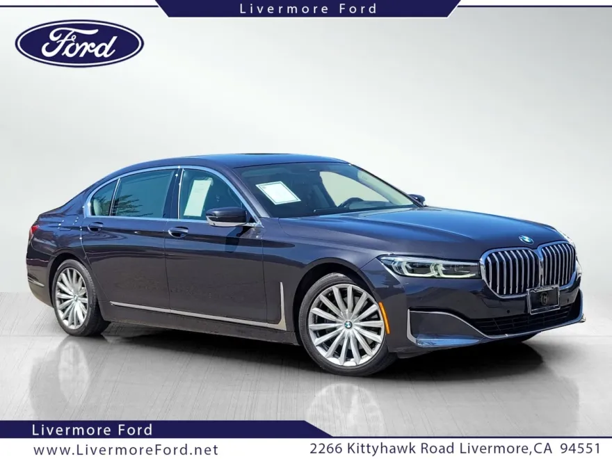2022 Bmw 740Li photo 1