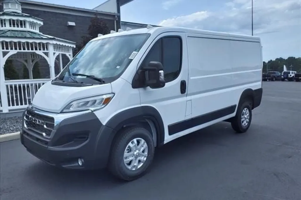 2024 Ram ProMaster 1500 photo 1