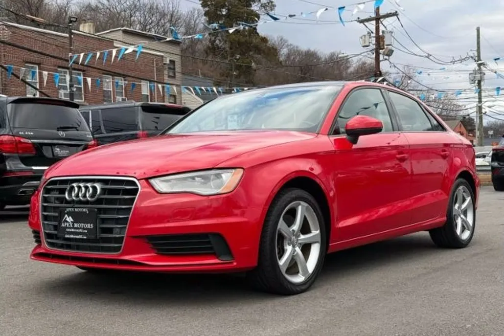 2016 Audi A3 2.0T Premium photo 1