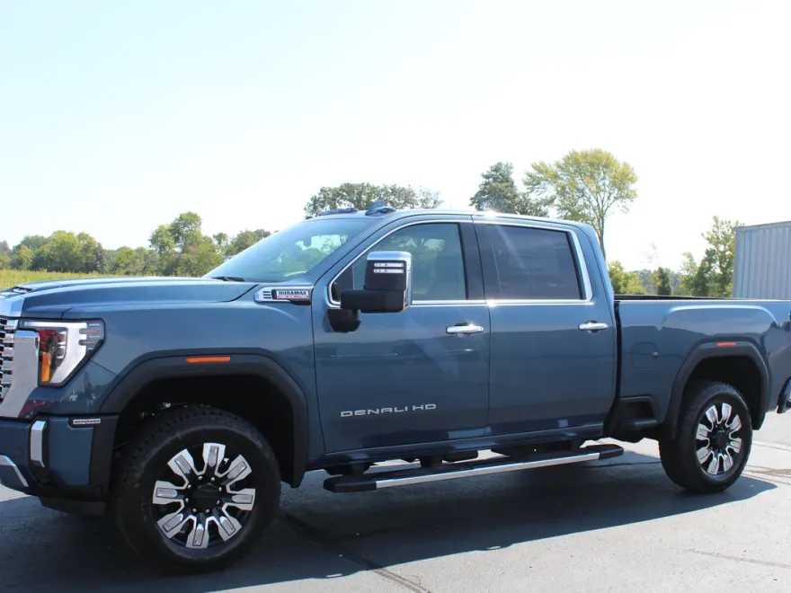 2026 Gmc Sierra 2500 HD Base photo 1