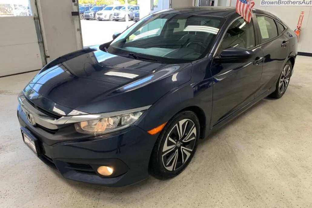 2018 Honda Civic EX-T photo 1