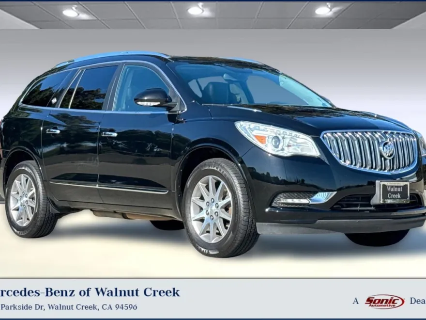 2017 Buick Enclave Leather photo 1