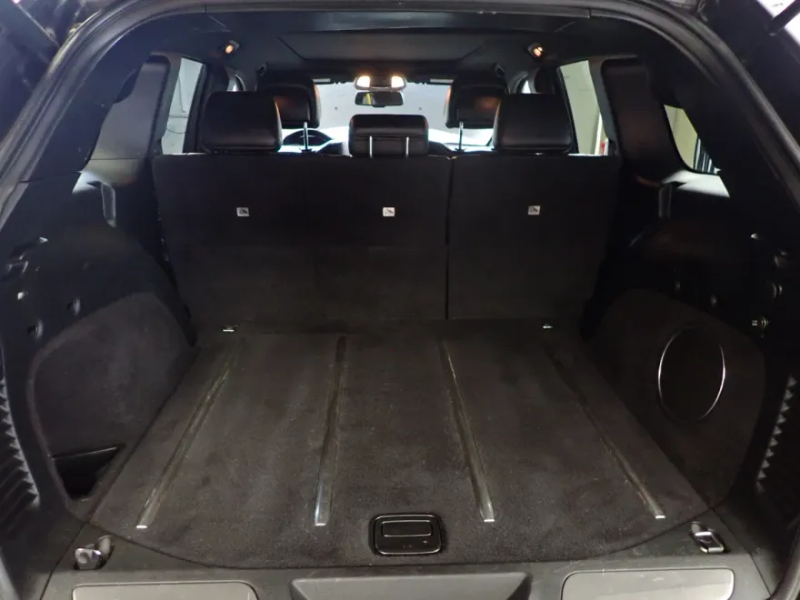 2015 Jeep Grand Cherokee Overland photo 1