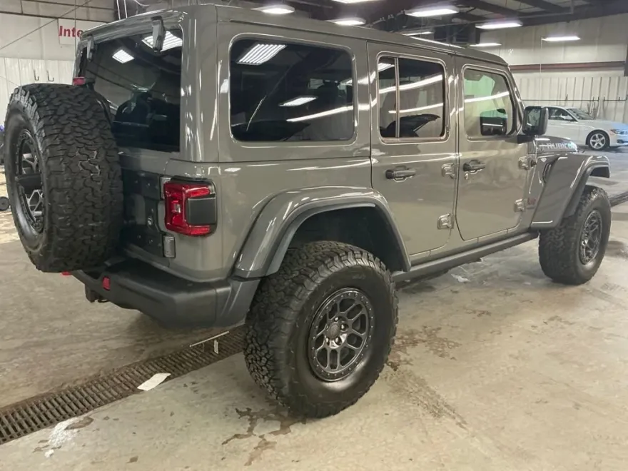 2022 Jeep Wrangler Unlimited Rubicon photo 1