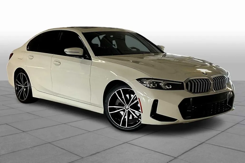 2023 Bmw 330i Sedan photo 1