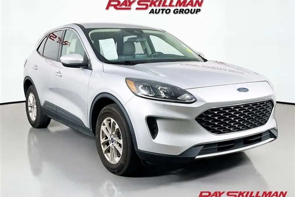 2020 Ford Escape SE photo 1
