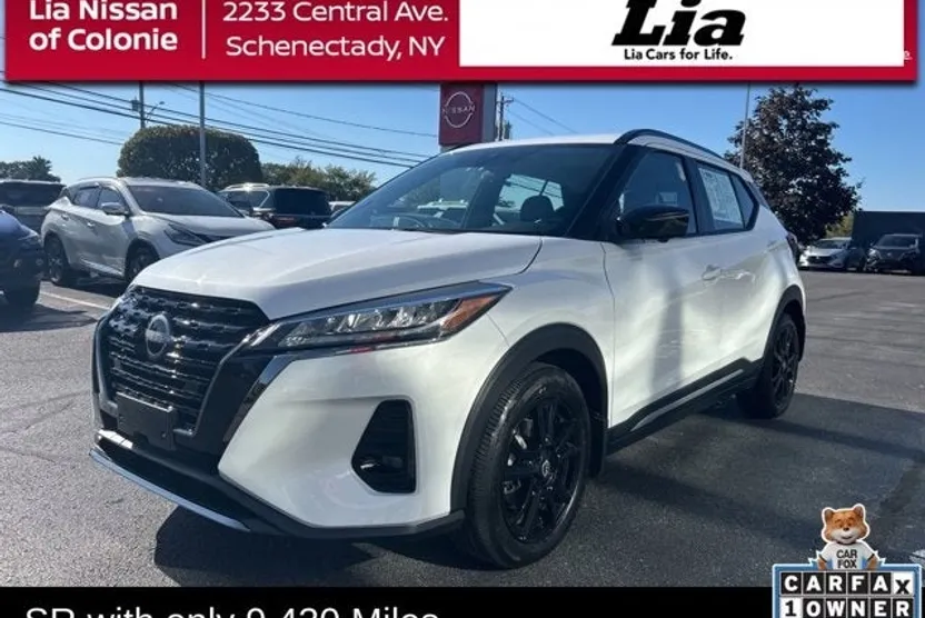 2024 Nissan Kicks SR photo 1