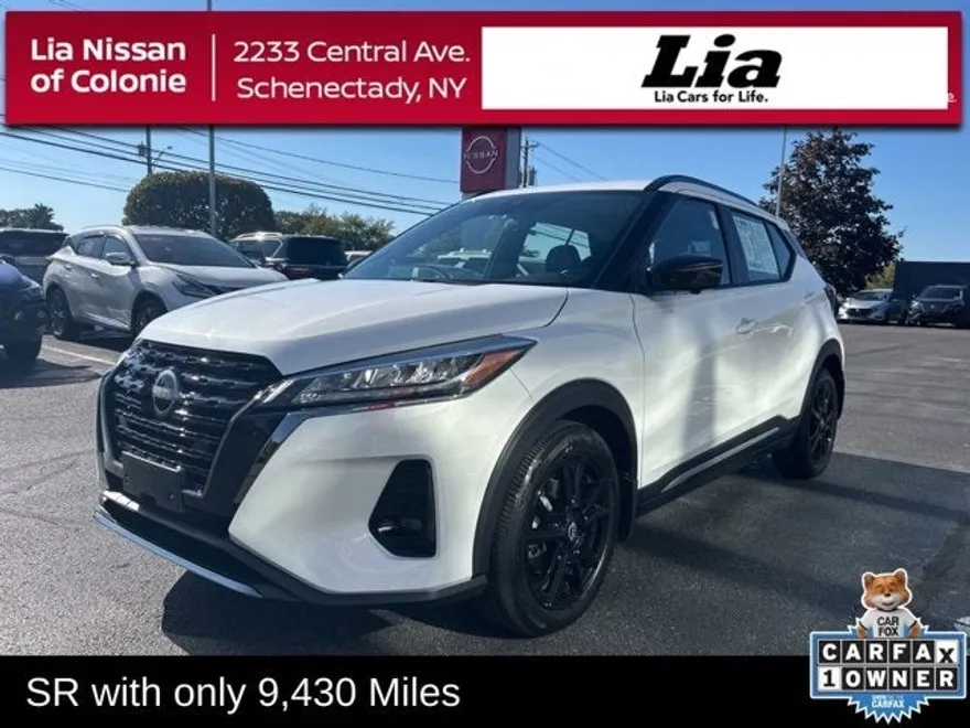 2024 Nissan Kicks SR photo 1
