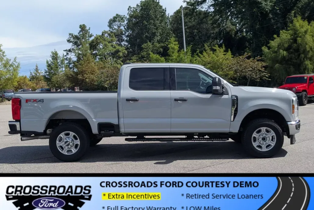 2025 Ford F-250 XLT photo 1