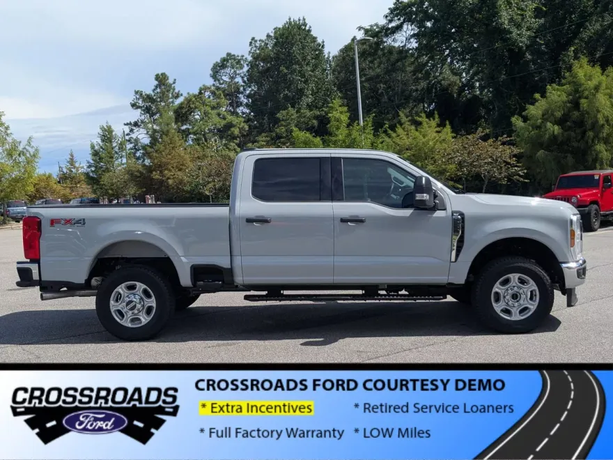 2025 Ford F-250 XLT photo 1