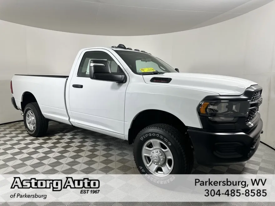 2024 Ram 2500 Tradesman photo 1