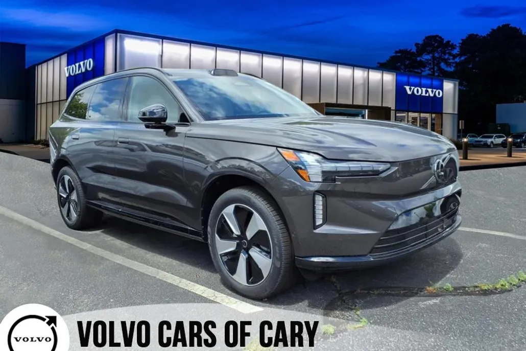 2025 Volvo EX90 Twin Motor Plus photo 1