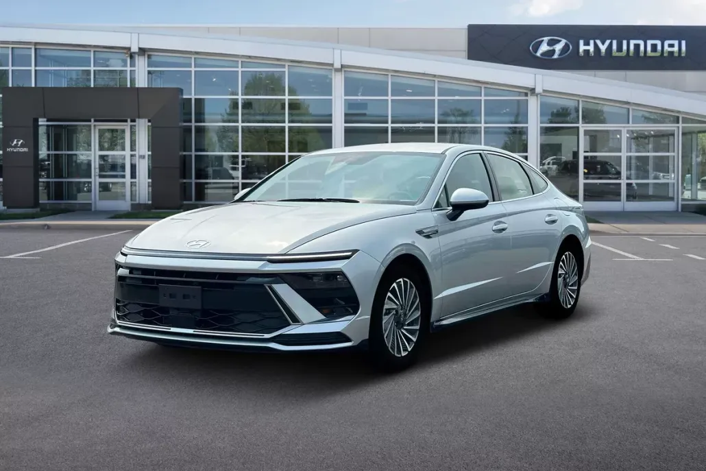 2025 Hyundai Sonata Hybrid Limited photo 1
