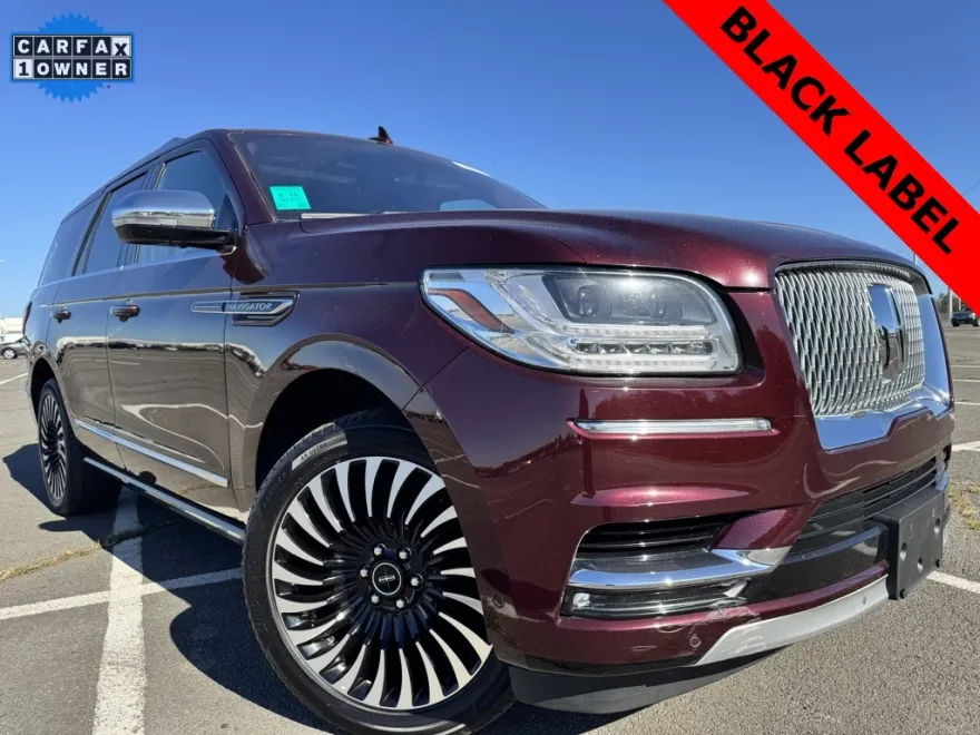 2020 Lincoln Navigator Black Label photo 1