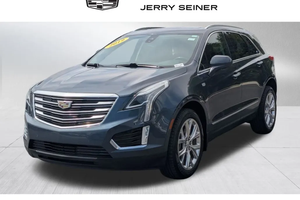 2019 Cadillac XT5 Premium Luxury photo 1