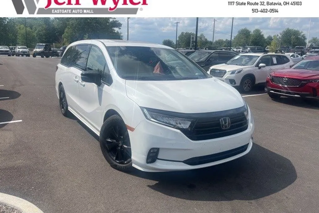 2023 Honda Odyssey Sport photo 1