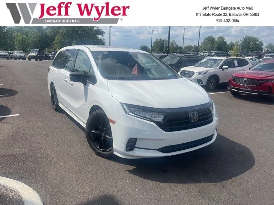 2023 Honda Odyssey Sport photo 1