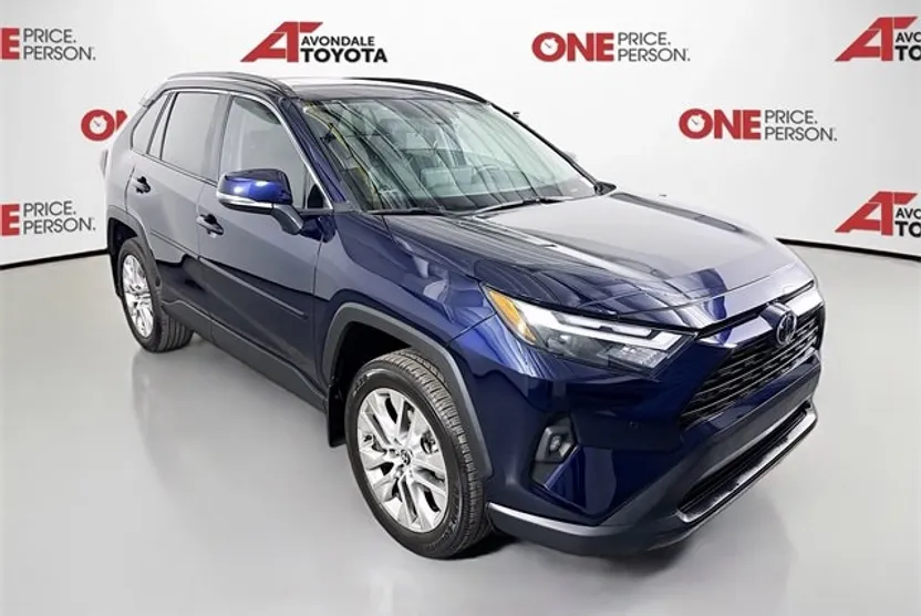 2024 Toyota RAV4 XLE Premium photo 1