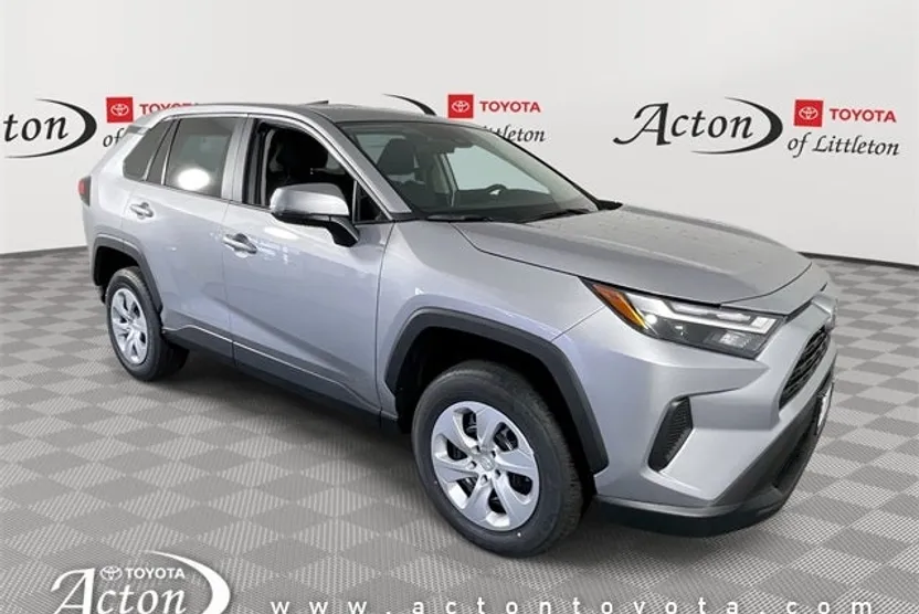 2025 Toyota RAV4 LE photo 1